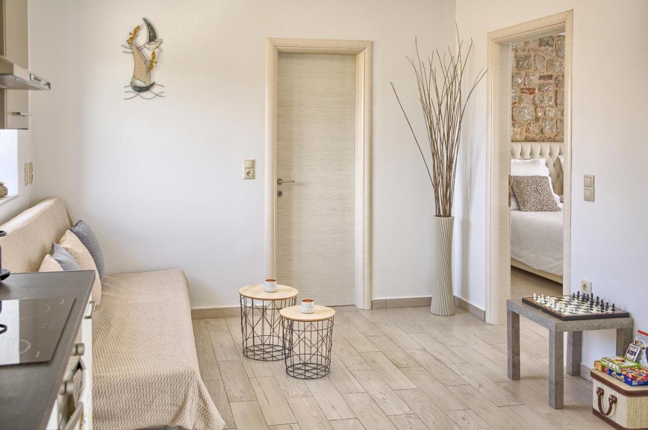 G&K Stone Suites Haraki Eksteriør billede